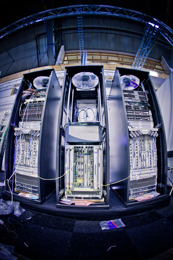 18cisco-rack.jpg